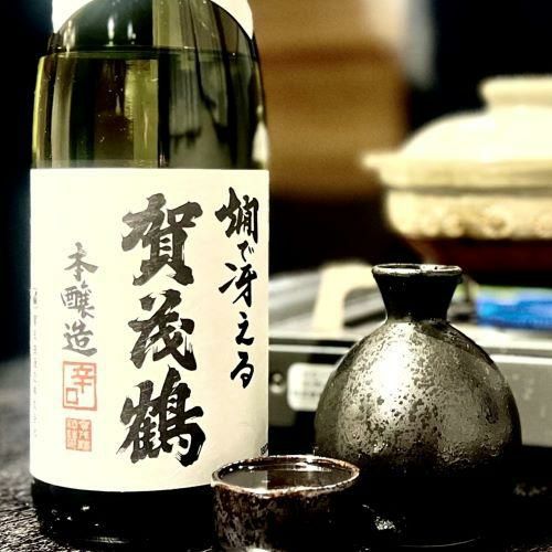 賀茂鶴 燗で冴える辛口本醸造 1.8L | リカマン オンライン
