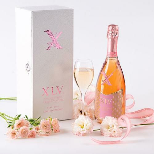 XLV シャンパーニュ ロゼ ブリュット リミテッド エディション N.V.