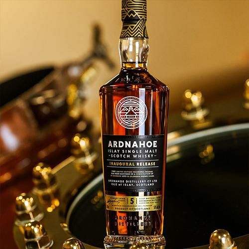 ARDNAHOE キーホルダー　アードナッホー　ウイスキー　酒　シングルモルト アードナッホー 5年 ファーストリリース 700ml 50度 航空便輸入 初物