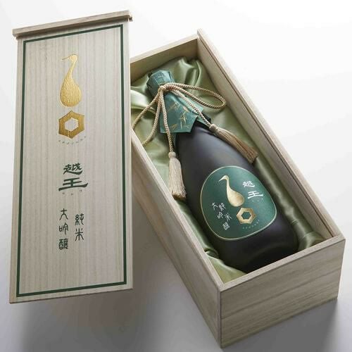 日本酒 越後鶴亀 越王 こしわ 純米大吟醸 隼人 はやと 15度 720ml 山田