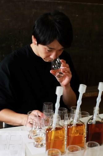 お一人様1本限りジャパニーズ コメディアン ウイスキー 濱家 ワールド